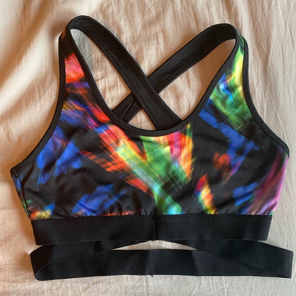 Criss cross front colorful sports bra